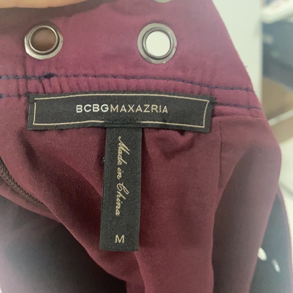 BCBG MAXAZRIA SUEDE BURGUNDY SKIRT Sz Medium - Picture 4 of 5